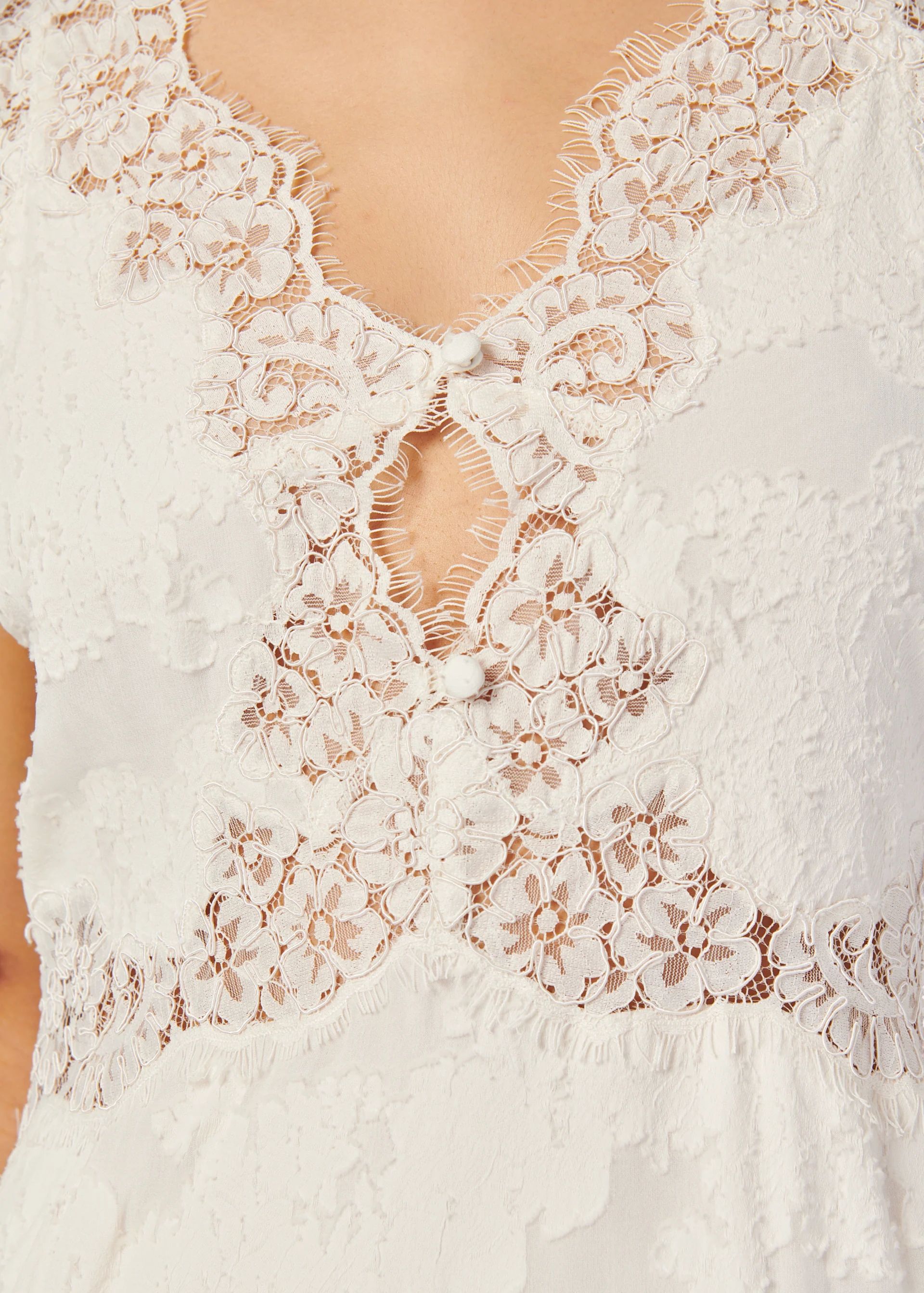 Larysa Midi Dress Macadamia 6 Larysa Midi Dress Macadamia