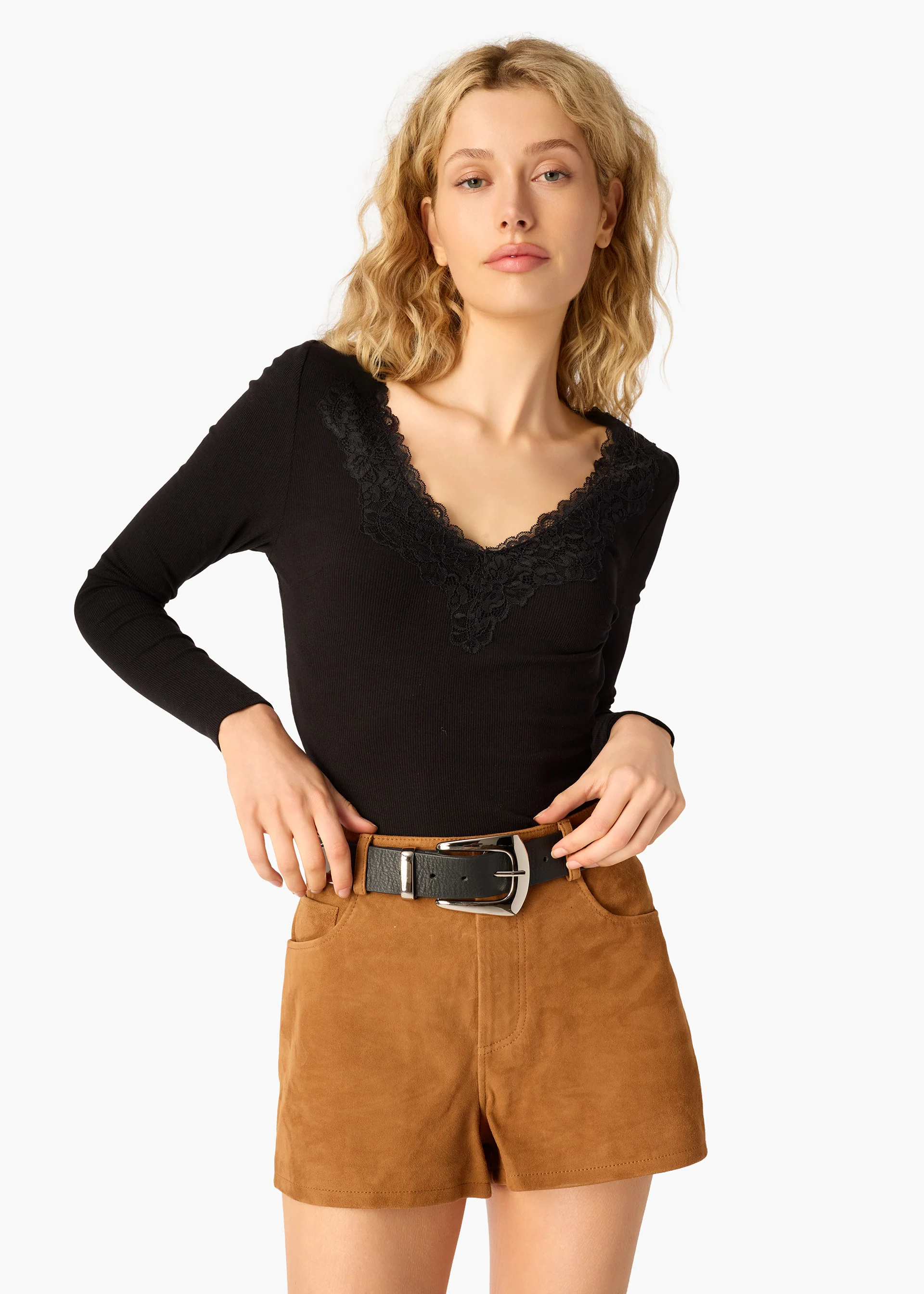 Travis Suede Short Cognac