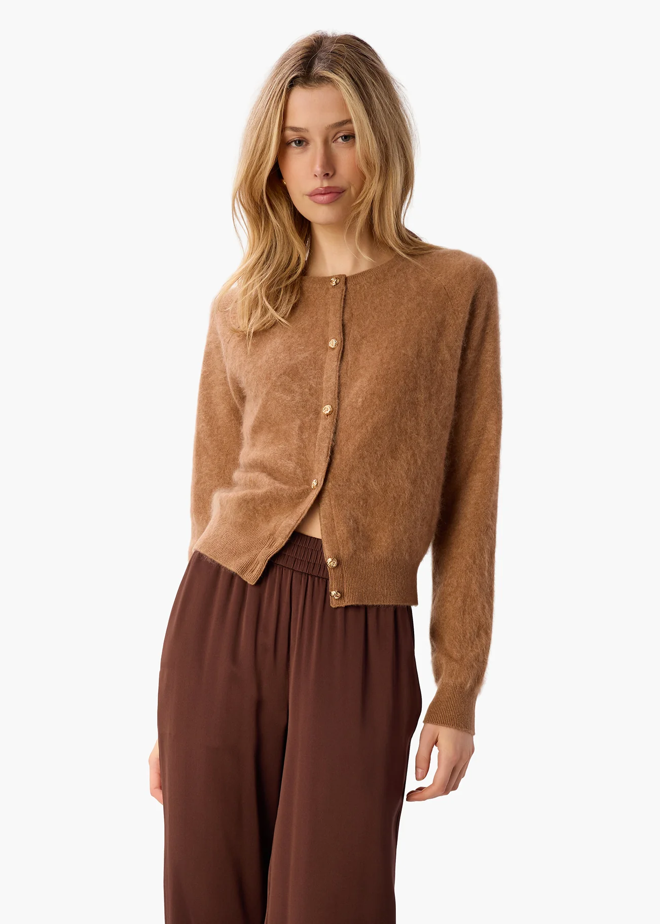 Dorian Cashmere Cardigan Caramel 3 Dorian Cashmere Cardigan Caramel